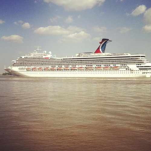 photo of Mississippi River at 301 Common Street New Orleans LA 70130