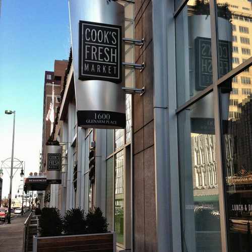 photo of Cook's Fresh Market at 1628 Glenarm Place Denver CO 80202