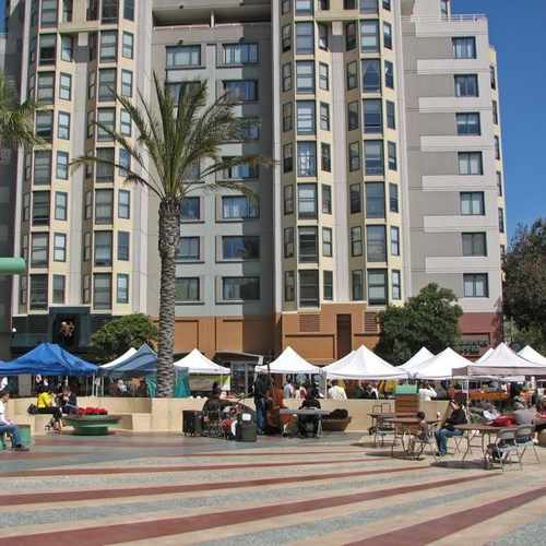 photo of Fillmore Farmers' Market at 1501 Fillmore Street San Francisco CA 94115