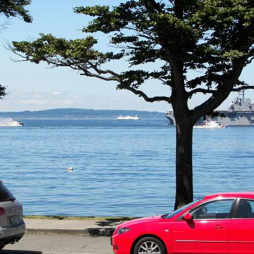 photo of Magpie On Alki, Seattle WA at 2938 Alki Avenue Southwest Seattle WA 98116