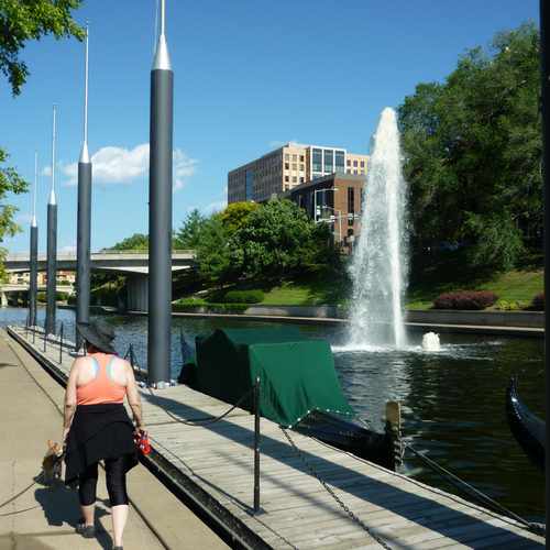 photo of Brush Creek Blvd at Brush Creek Boulevard Kansas City MO US