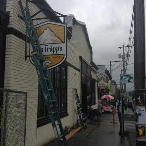 photo of Rhein Haus Seattle at 912 12th Avenue Seattle WA 98122
