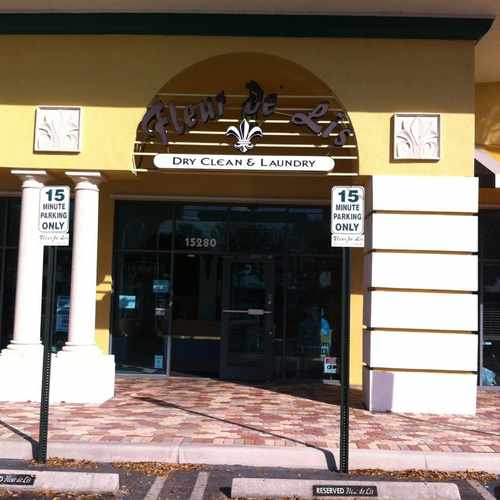 photo of Fleur De Lis Dry Clean-Laundry at 15280 Jog Road Delray Beach FL 33446