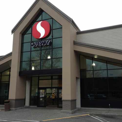 photo of Safeway at 630 228th Avenue Northeast Sammamish WA 98074