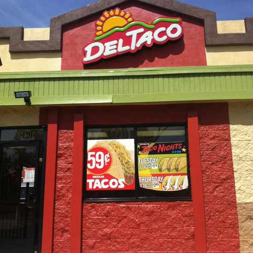 photo of Del Taco at 110 West El Norte Parkway Escondido CA 92026