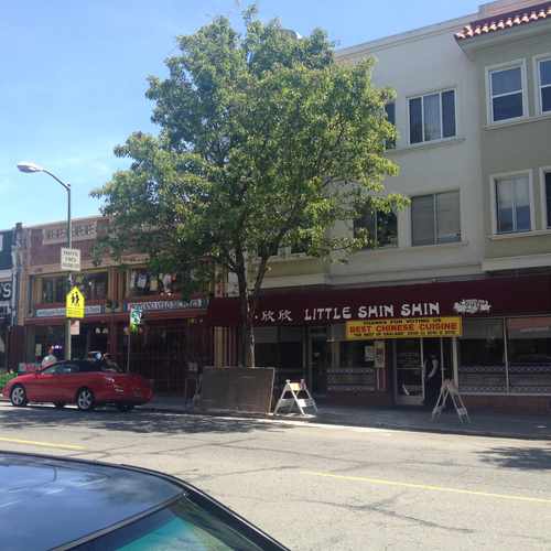 photo of Little Shin Shin Restaurant at 4258 Piedmont Avenue Oakland CA 94611
