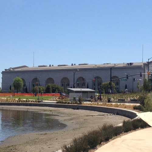 photo of Civic Center at 10 10th Street Oakland CA 94607