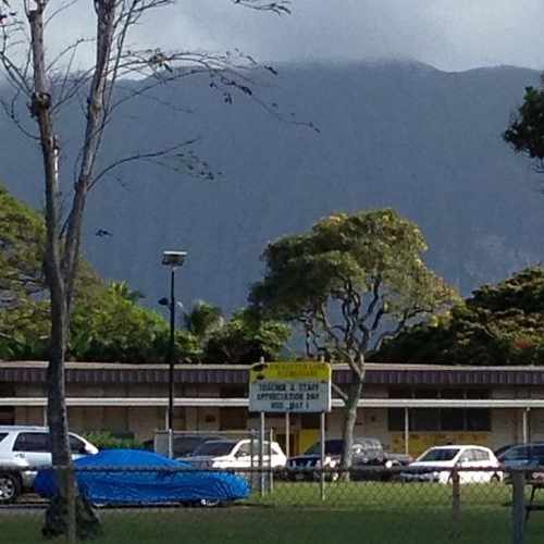 photo of Enchanted Lake Elementary School at 624 Akoakoa Street Kailua HI 96734
