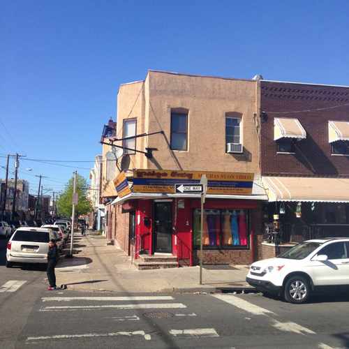 photo of Mochas Nuon Video at 2352 South 7th Street Philadelphia PA 19148