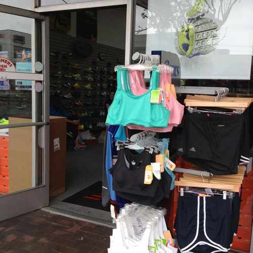 photo of Runners High at 5338 East 2nd Street Long Beach CA 90803