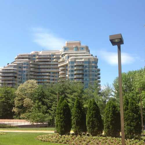 photo of Parc Somerset Condominium at 5630 Wisconsin Avenue Chevy Chase MD 20815