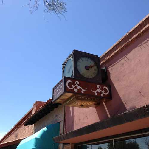 photo of Vintage Clock at 2546 East 6th Street Tucson AZ 85716