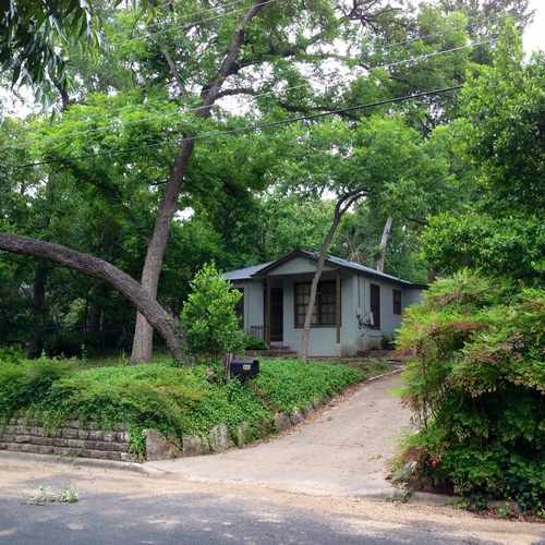 photo of Bouldin Neighborhood at 1627 Barton Springs Road Austin TX 78704