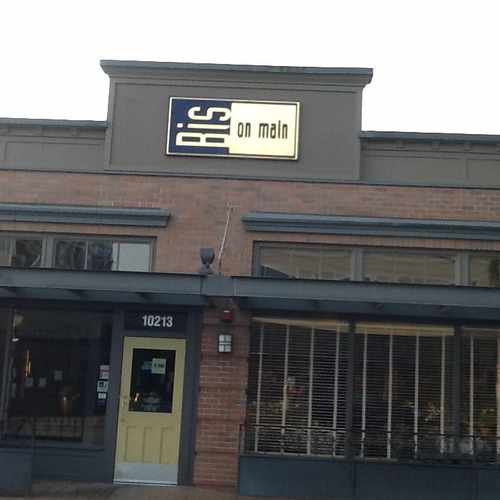 photo of Bis On Main at 10213 Main Street Bellevue WA 98004