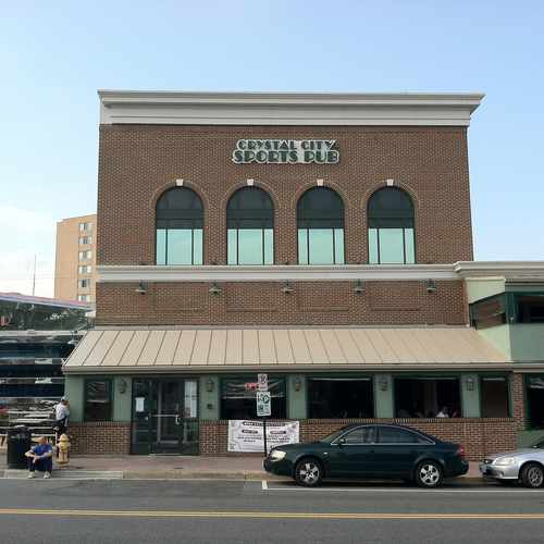 photo of Crystal City Sports Pub at 2399 S Fern St Arlington VA 22202