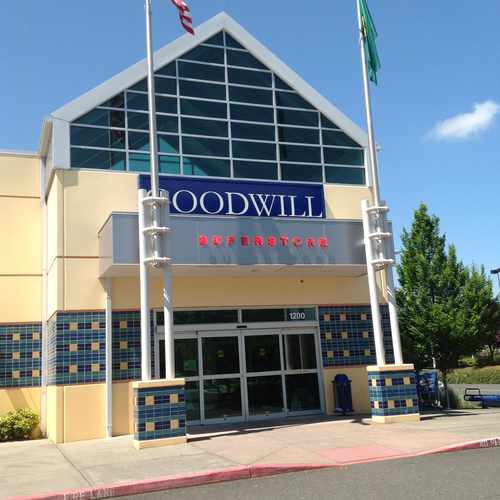 photo of Goodwill Retail Store at 16096 Southeast 15th Street Vancouver WA 98683