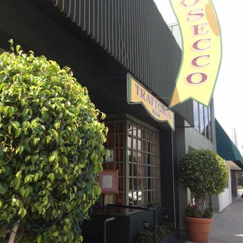 photo of Prosecco Trattoria at 10144 Riverside Drive Los Angeles CA 91602