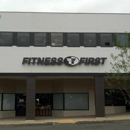 photo of Fitness First Health Club at 255 South Van Dorn Street Alexandria VA 22304