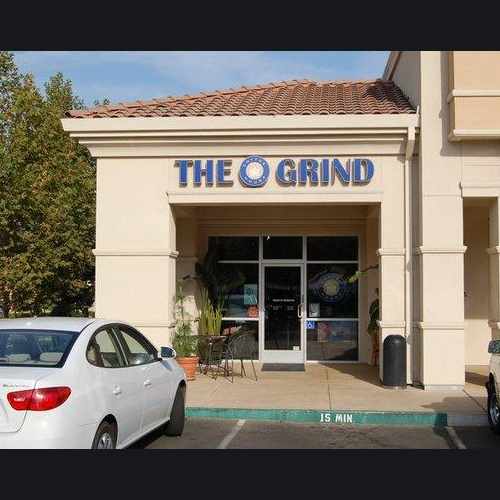 photo of The Grind Coffee Shop at 1122 East Champlain Drive Fresno CA 93720