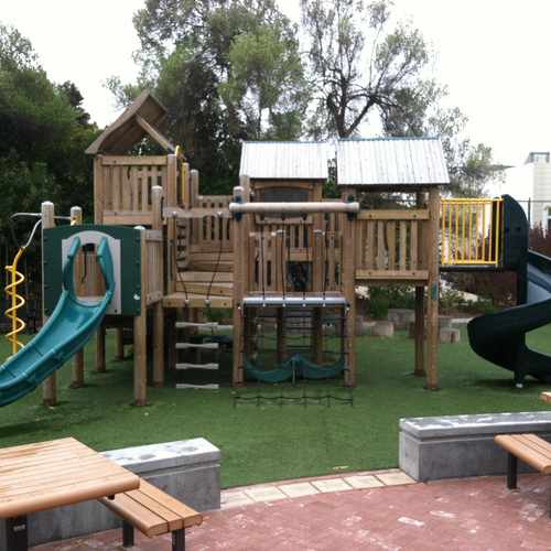 photo of Presidio Heights Playground at 3450 Sacramento Street San Francisco CA 94118