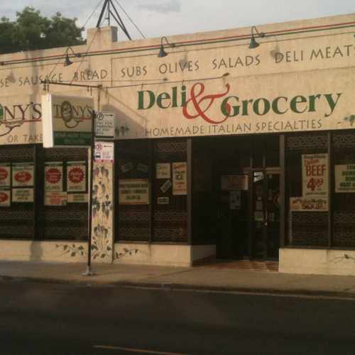 photo of Tony's Italian Deli & Subs at 6708 North Northwest Highway Chicago IL 60631
