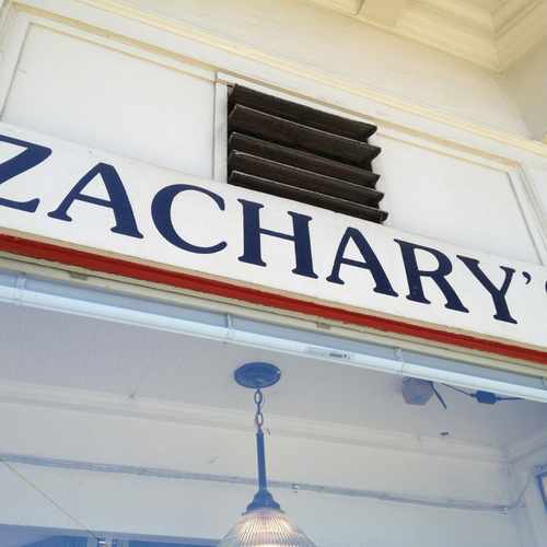photo of Zachary's Chicago Pizza at 5826 Birch Court Oakland CA 94618