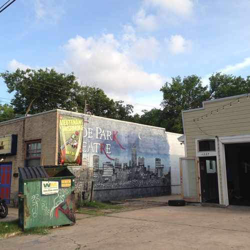 photo of Hyde Park Theatre at 511 West 43rd Street Austin TX 78751
