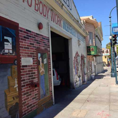 photo of Beautiful Art on the Auto 280 Wall at 1315 Ocean Avenue San Francisco CA 94112