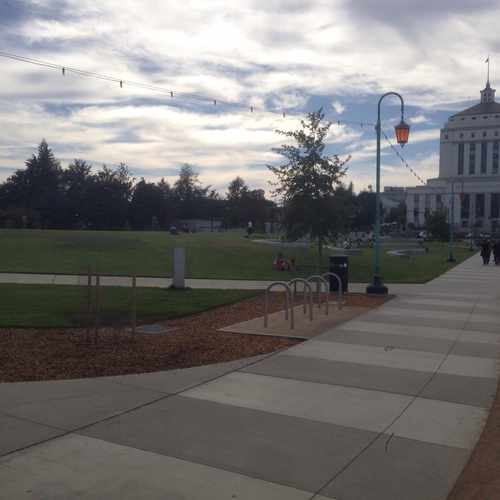 photo of Lake Merritt 12th Street Park at 1201 Lakeshore Avenue Oakland CA 94606