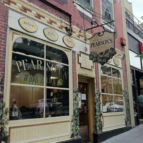 photo of Pearson's Liquor & Wine Annex at 2436 Wisconsin Avenue Northwest Washington DC 20007