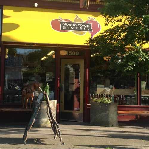 photo of Alberta Cooperative Gr at 1500 Northeast Alberta Street Portland OR 97211