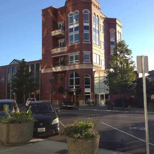 photo of 2910 Hewitt Ave, Everett,wa at 1502 Hewitt Avenue Everett WA 98201