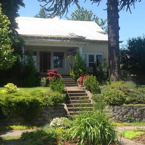 photo of Well Cared For Homes For Sale at 3606 Northeast 72nd Avenue Portland OR 97213