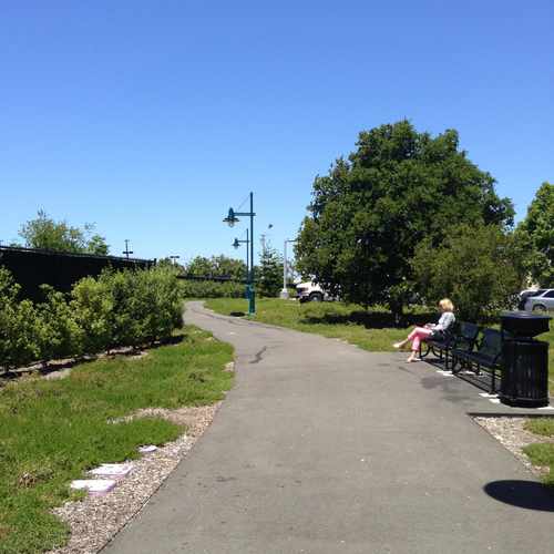photo of Longfellow at Joseph Emery Park path Emeryville CA 94608