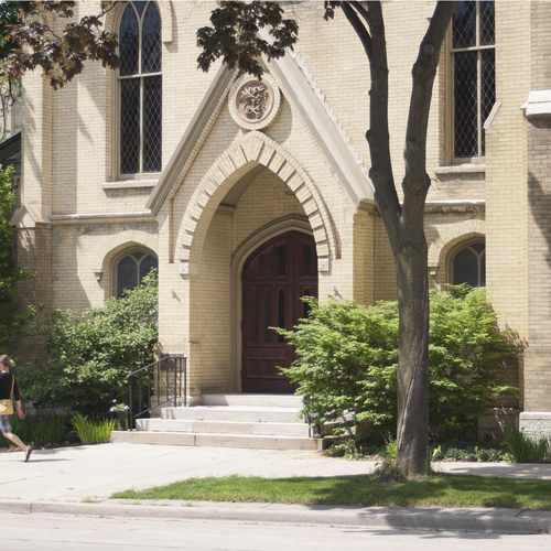 photo of All Saint Cathedral at 818 East Juneau Avenue Milwaukee WI 53202