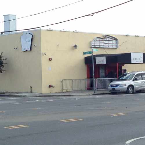 photo of Club Eleven at 1152 Randall Avenue Bronx NY 10474