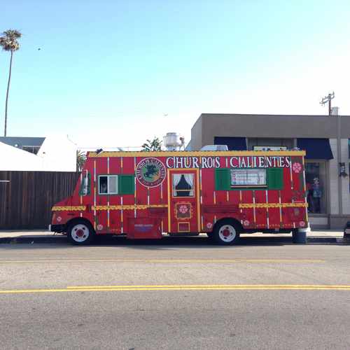 photo of Churros Calientes at 1322 Electric Avenue Los Angeles CA 90291