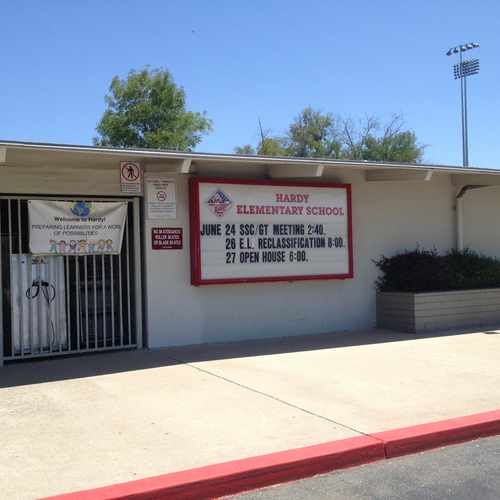photo of Hardy Elementary School at 5420 Montezuma Road San Diego CA 92115