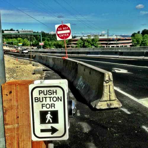 photo of 520 Off ramp at 3223 103rd Avenue Northeast Bellevue WA 98004
