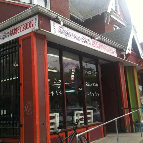 photo of Supreme cuts Barbershop at 21 Francis Ave Hartford CT 06106