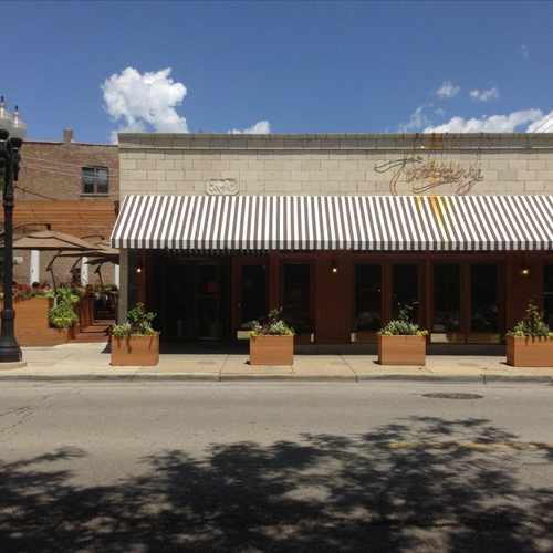 photo of Tuscany on Taylor at 1014 West Taylor Street Chicago IL 60607