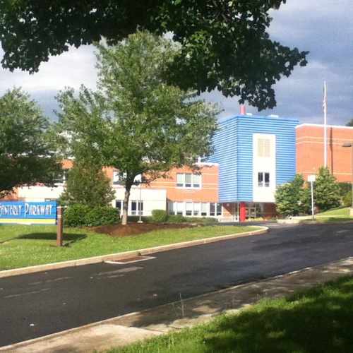 photo of Easterly Parkway Elementary School at 234 Easterly Parkway State College PA 16801