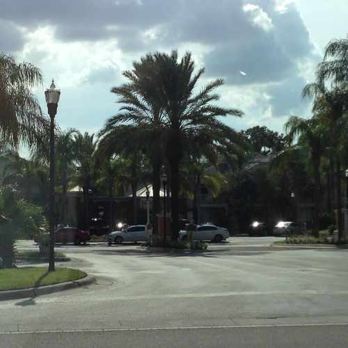 photo of Grand Key- A Tampa MacDill Furnished Housing Condo at 4207 South Dale Mabry Highway Tampa FL 33611