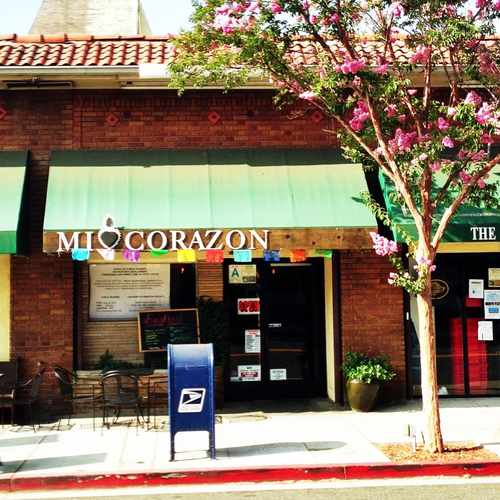 photo of Mi Corazon at 1402 West Kenneth Road Glendale CA 91201