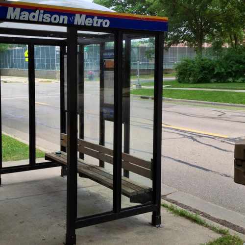 photo of E JOHNSON & FOURTH (WB) at 2134 East Johnson Street Madison WI 53704