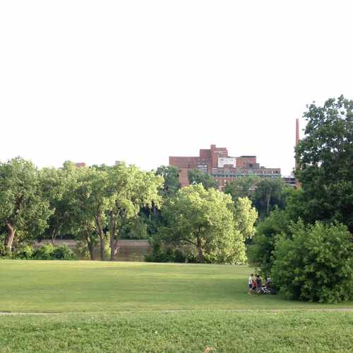 photo of Mississippi River at 351 East River Parkway Minneapolis MN 55455