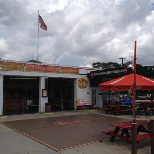 photo of Ribit's BBQ at 401 South Howard Avenue Tampa FL 33606