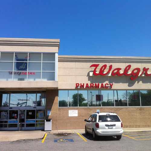 photo of Walgreens Store Chicago at 2015 East 79th Street Chicago IL 60649
