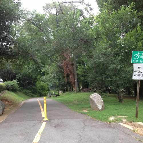 photo of Custis Trail at 2121 21st Street North Arlington VA 22201