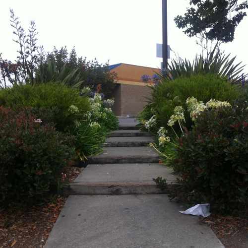 photo of Hong Kong Express at 900 Market Street Oakland CA 94607